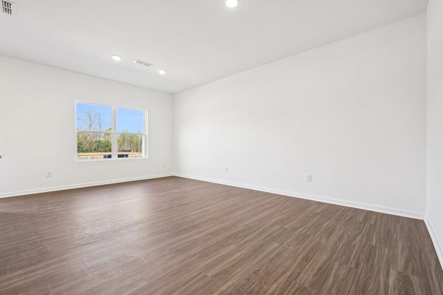 Spacious, unfurnished interior of a new home in Towns at The Point, Rolesville (Image 15).