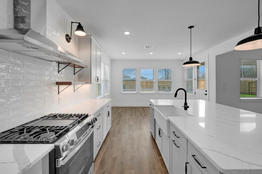 Gourmet kitchen (*Photo not of actual home and used for illustration purposes only.) Gourmet kitchen (*Photo not of actual home and used for illustration purposes only.)