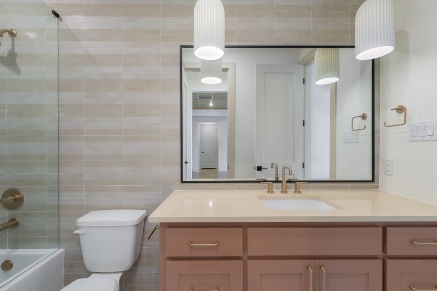 Image 73 of a home in Montclair.