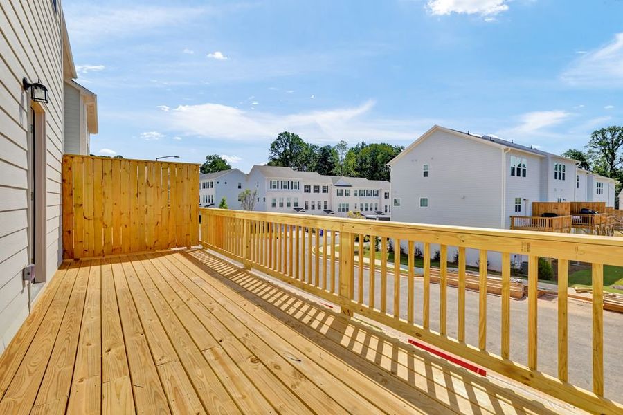 Image 49 of a home in Somerset at Veterans Memorial.