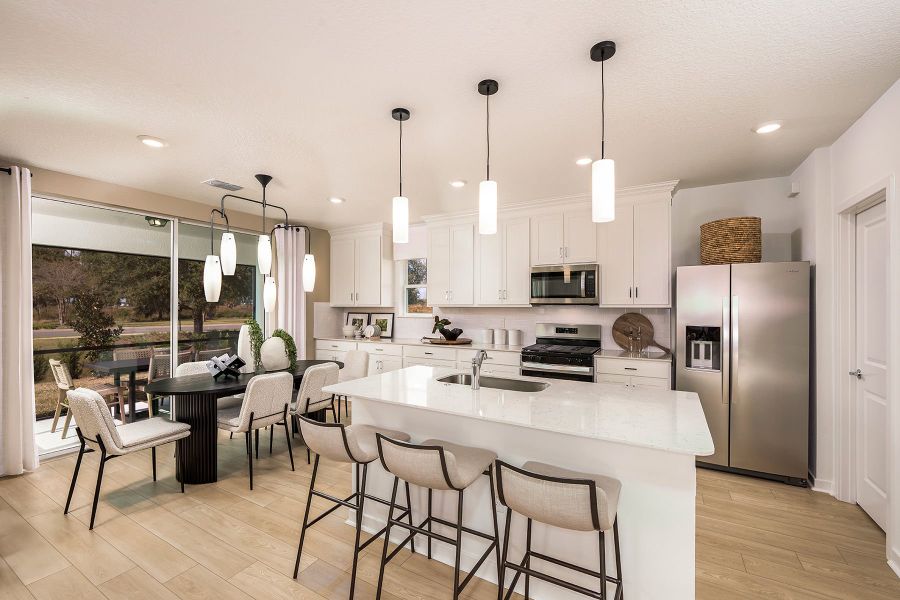 Representative furnished interior of a home built from the Pinecrest by Pulte Homes in Riverwood, Zephyrhills (Image 8).