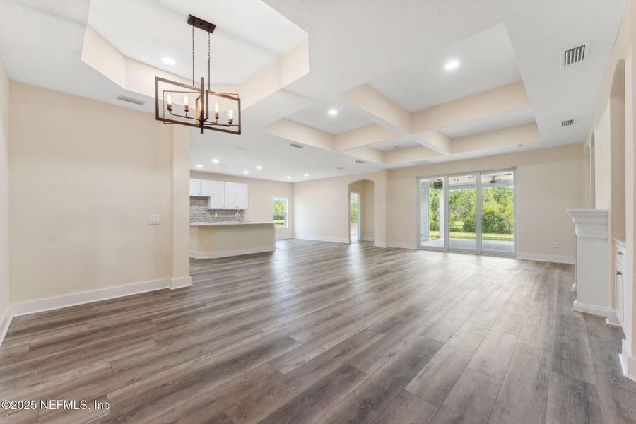 Spacious, unfurnished interior of a new home in , Jacksonville (Image 15).
