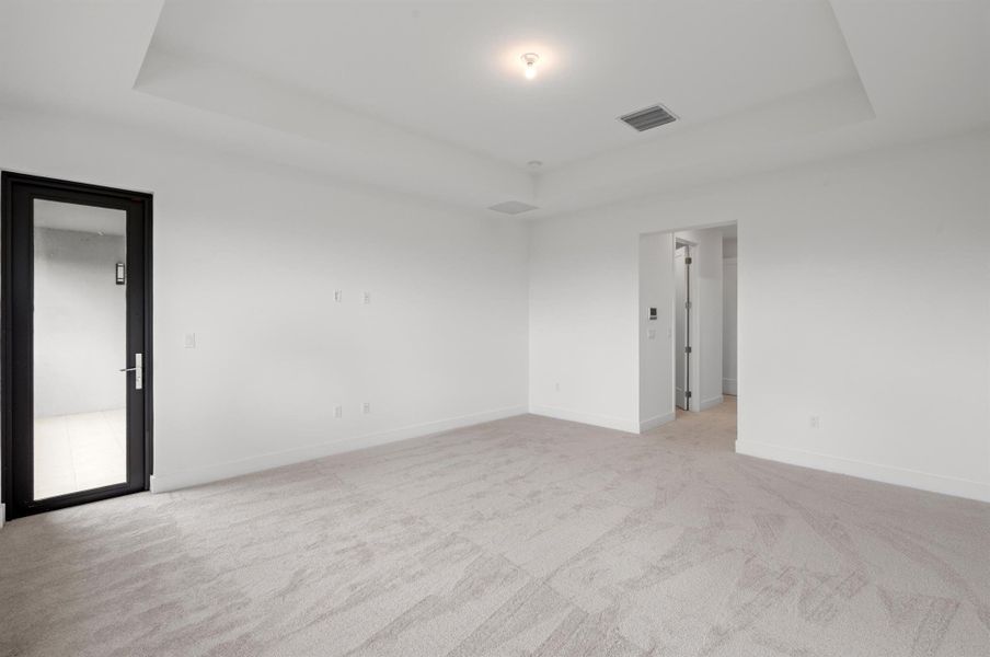 Spacious, unfurnished interior of a new home in , Boca Raton (Image 30). Spacious, unfurnished interior of a new home in , Boca Raton (Image 30).