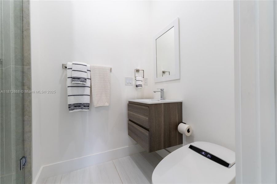 Furnished interior view inside a new home in , Homestead (Image 4).