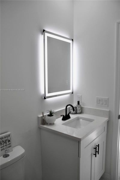 Furnished interior view inside a new home in , Lehigh Acres (Image 12).