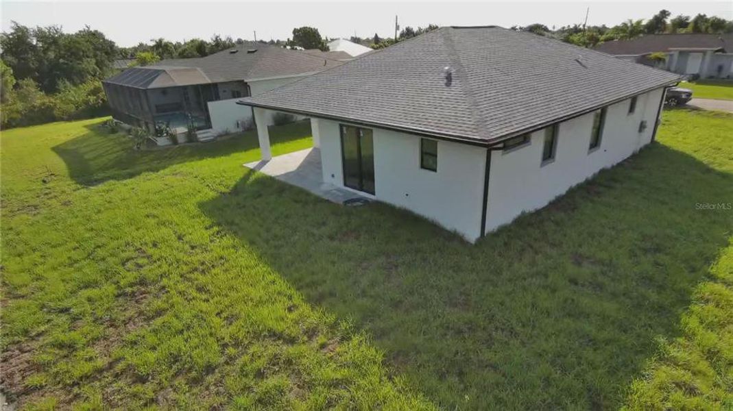 Exterior details and patio area of a home in , Port Charlotte (Image 14).