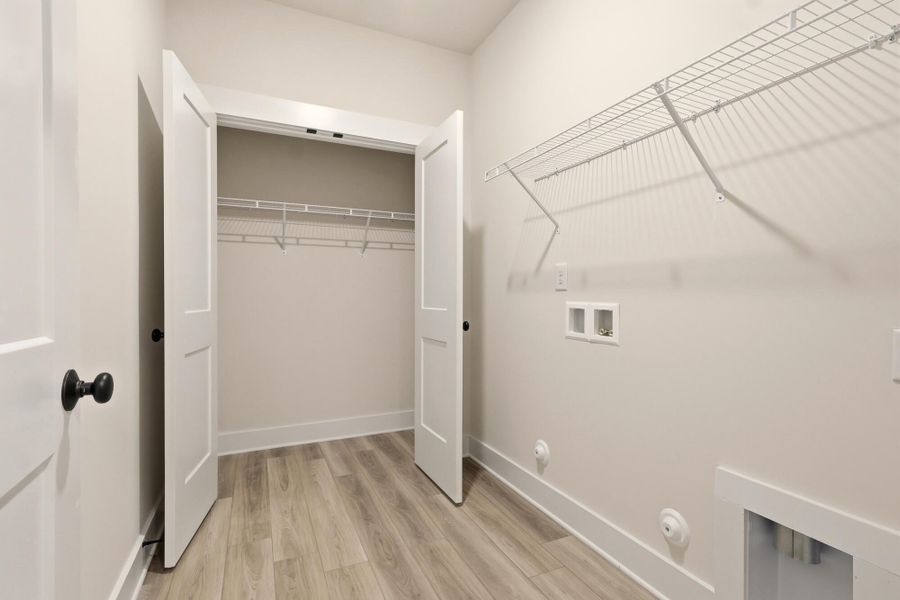 Spacious, unfurnished interior of a new home in Harbor Crossing, Greensboro (Image 26).