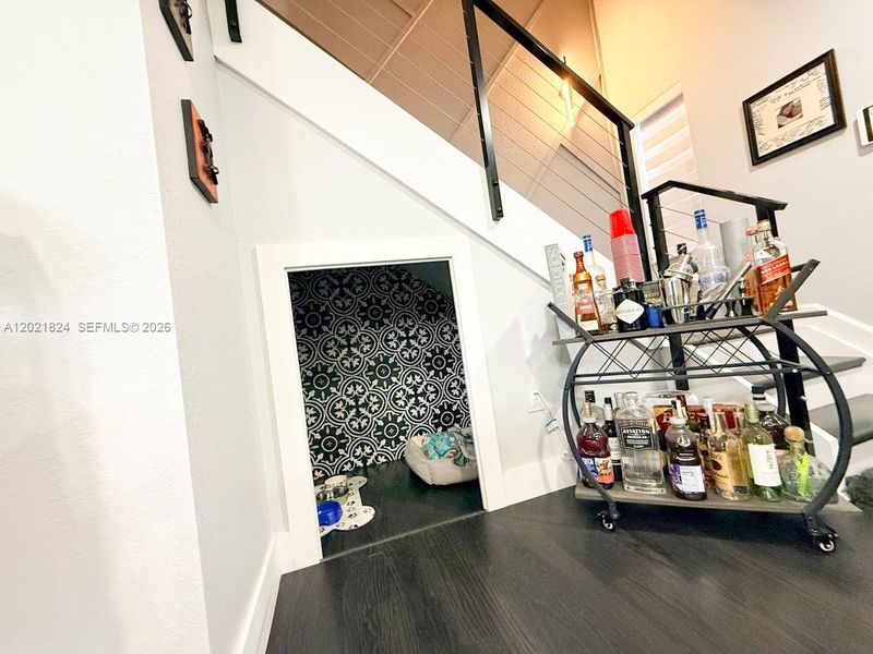Furnished interior view inside a new home in , Coral Springs (Image 19).