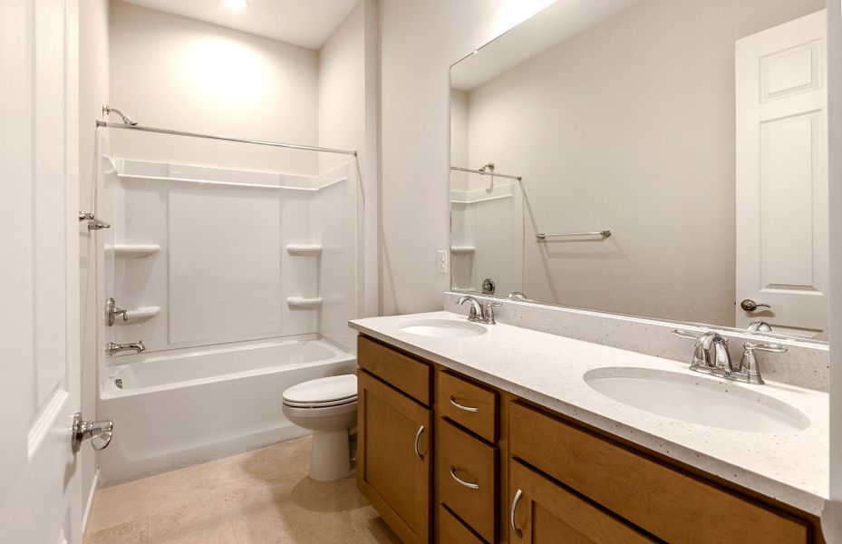 Furnished interior view inside a new home in Vistoso Canyon Estates, Oro Valley (Image 10).