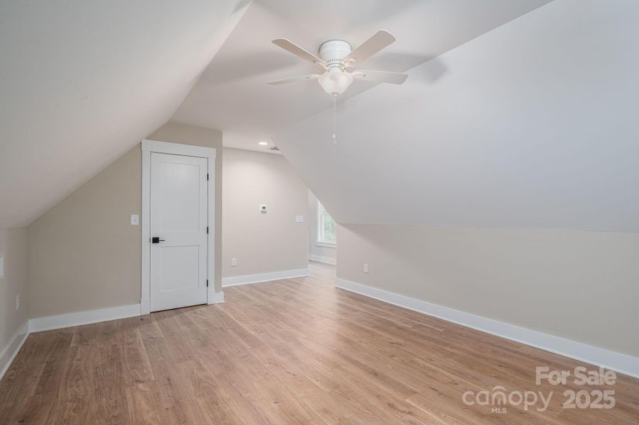 Spacious, unfurnished interior of a new home in , Lincolnton (Image 37).
