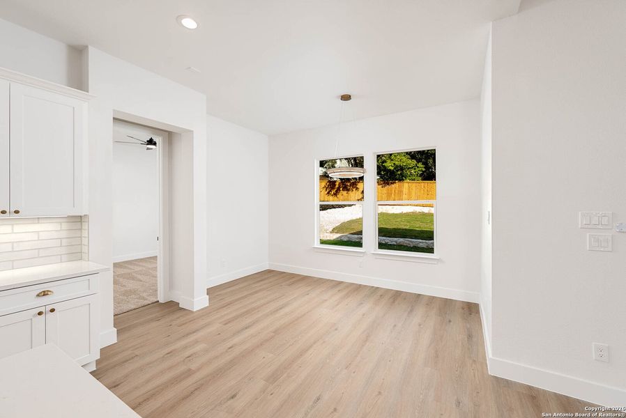Spacious, unfurnished interior of a new home in , San Antonio (Image 17).