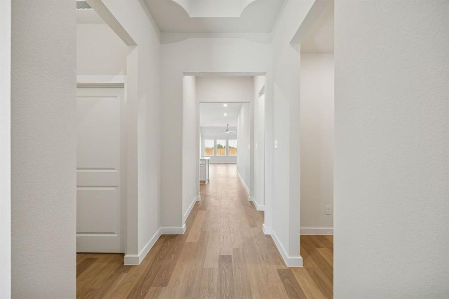 Spacious, unfurnished interior of a new home in Freeman Farms, Kaufman (Image 15). Spacious, unfurnished interior of a new home in Freeman Farms, Kaufman (Image 15).