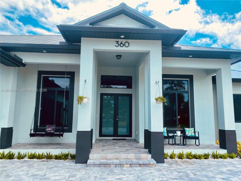 Image 34 of a home in .