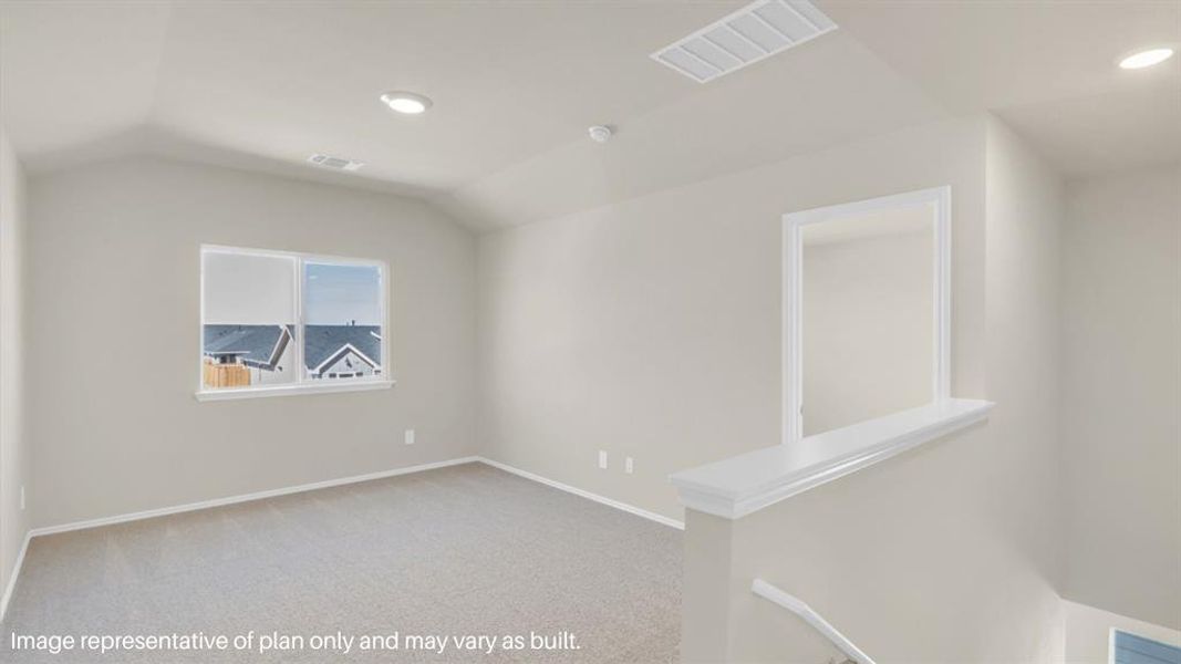 Spacious, unfurnished interior of a new home in California Meadows, Arlington (Image 18).