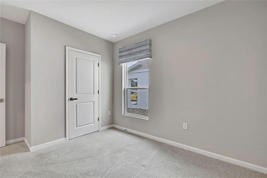 Spacious, unfurnished interior of a new home in , Sumterville (Image 47).