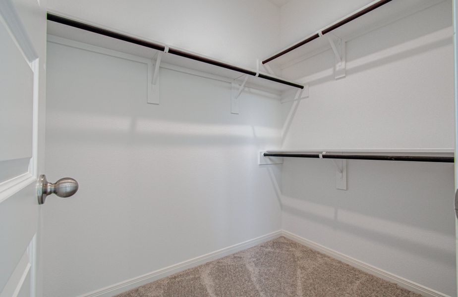 Spacious, unfurnished interior of a new home in Harmony Cove, Humble (Image 34).