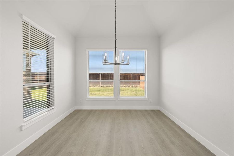 Spacious, unfurnished interior of a new home in Birdsong - Harwood, Mansfield (Image 11).
