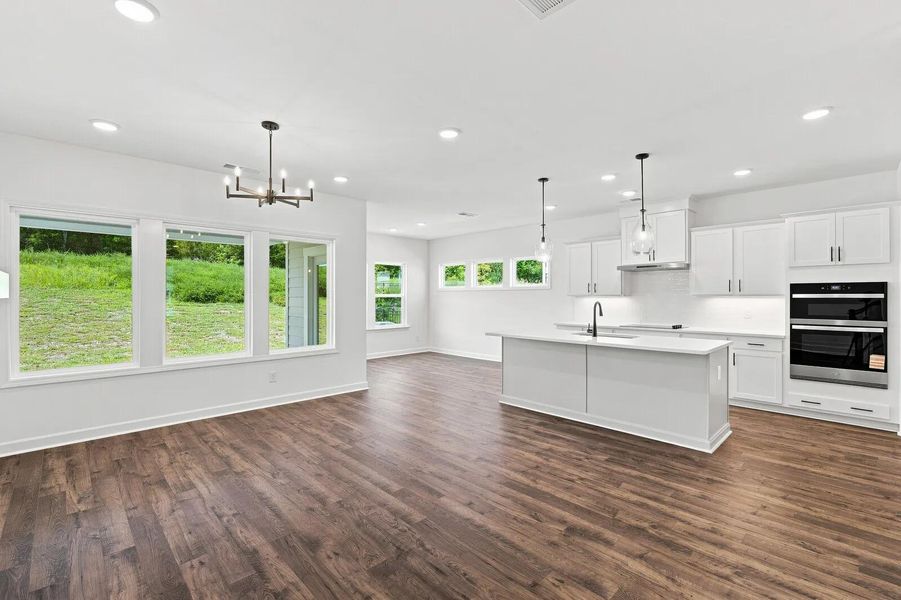 Ashland B Kitchen