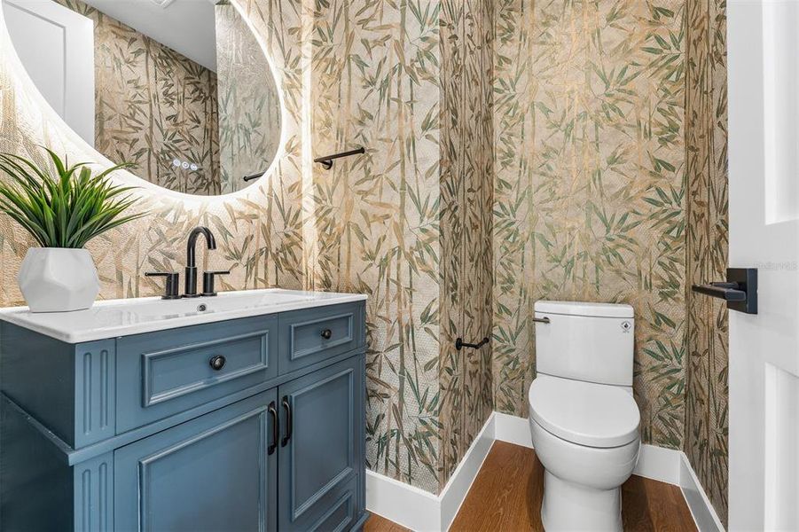 Furnished interior view inside a new home in , Orlando (Image 40).