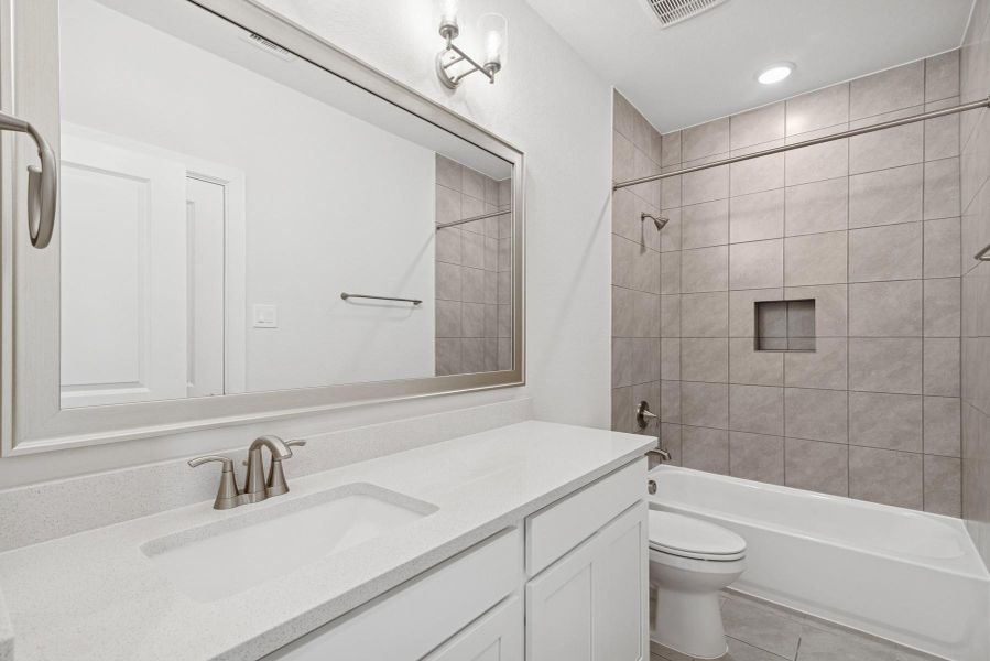 Furnished interior view inside a new home in Dunham Pointe 50' Homesites, Cypress (Image 6). Furnished interior view inside a new home in Dunham Pointe 50' Homesites, Cypress (Image 6).