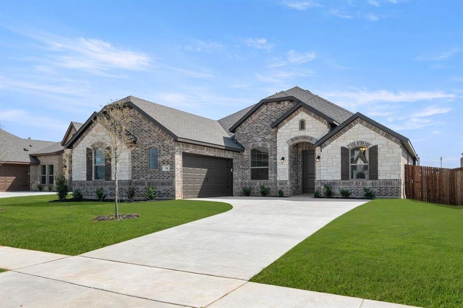 34 Harrier- Front-2 34 Harrier- Front-2