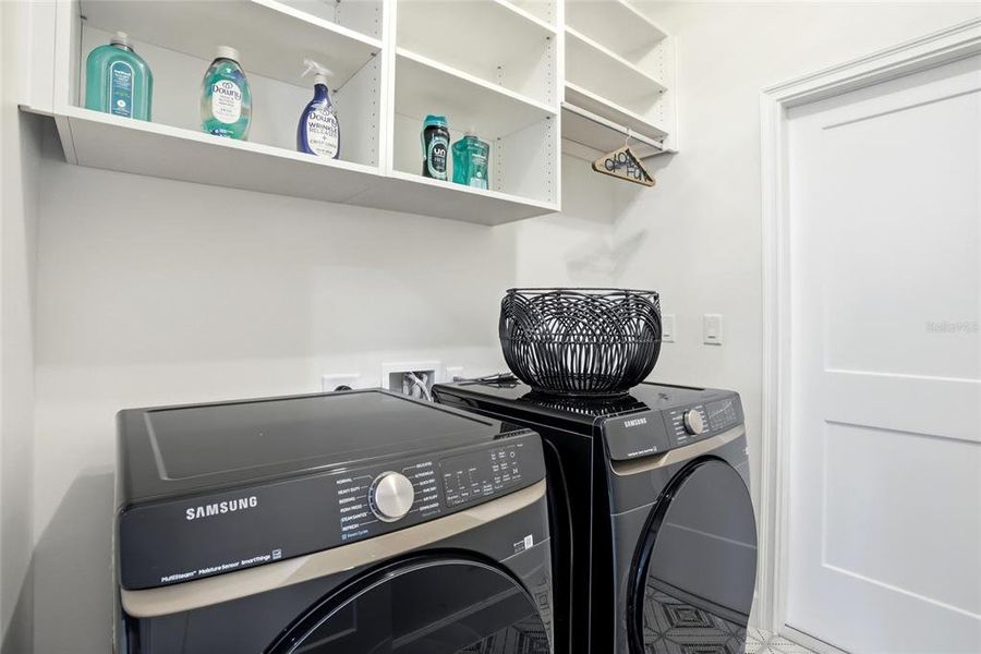Close-up of interior finishes inside a home in , Eustis (Image 20).