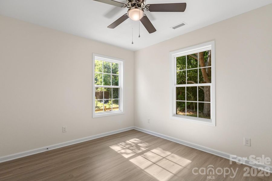 Spacious, unfurnished interior of a new home in , York (Image 34).