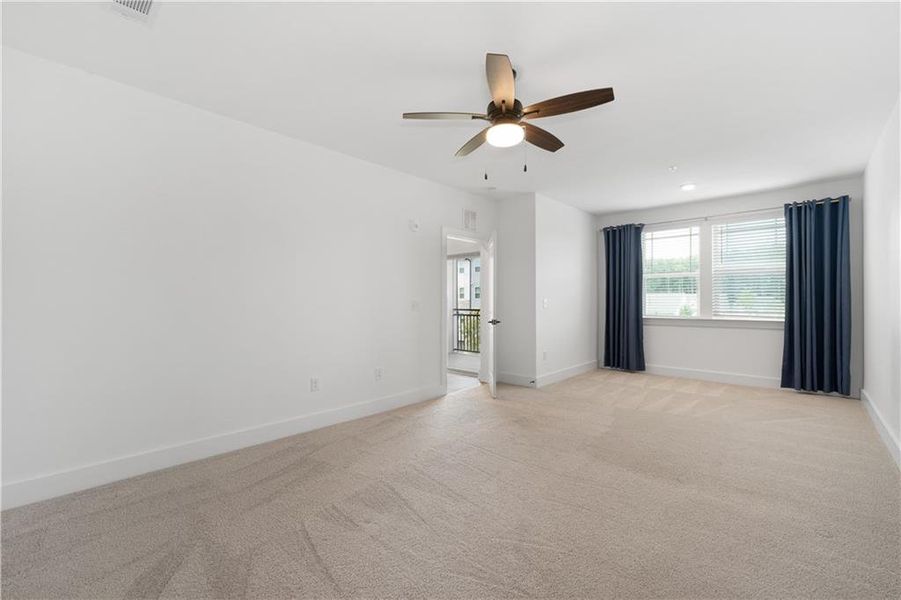 Spacious, unfurnished interior of a new home in , Cumming (Image 23).