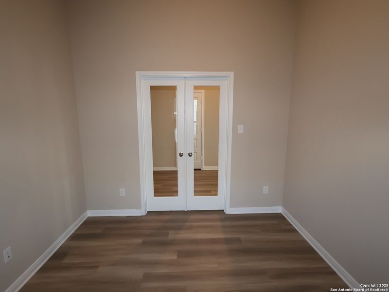 Spacious, unfurnished interior of a new home in Paloma Park, Converse (Image 18).