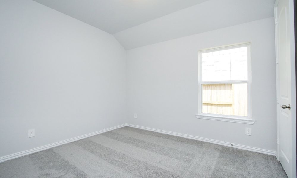 Representative unfurnished interior of a home built from the Enclave Series - Fiji by DRB Homes in Meyer Ranch – Premier, New Braunfels (Image 23).