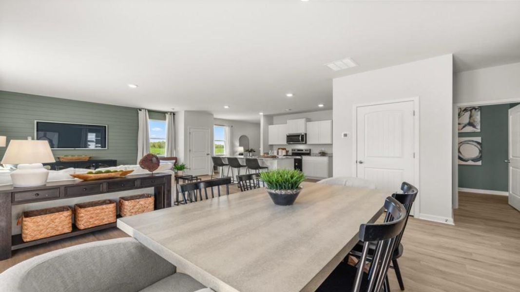 Furnished interior view inside a new home in Rolling Meadows, Jasper (Image 23).