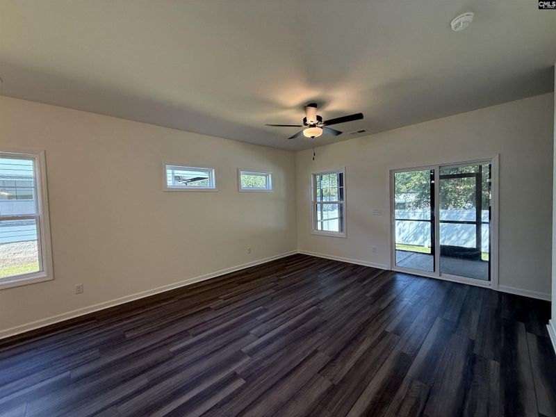 Spacious, unfurnished interior of a new home in Dunbar Village, Cayce (Image 23).