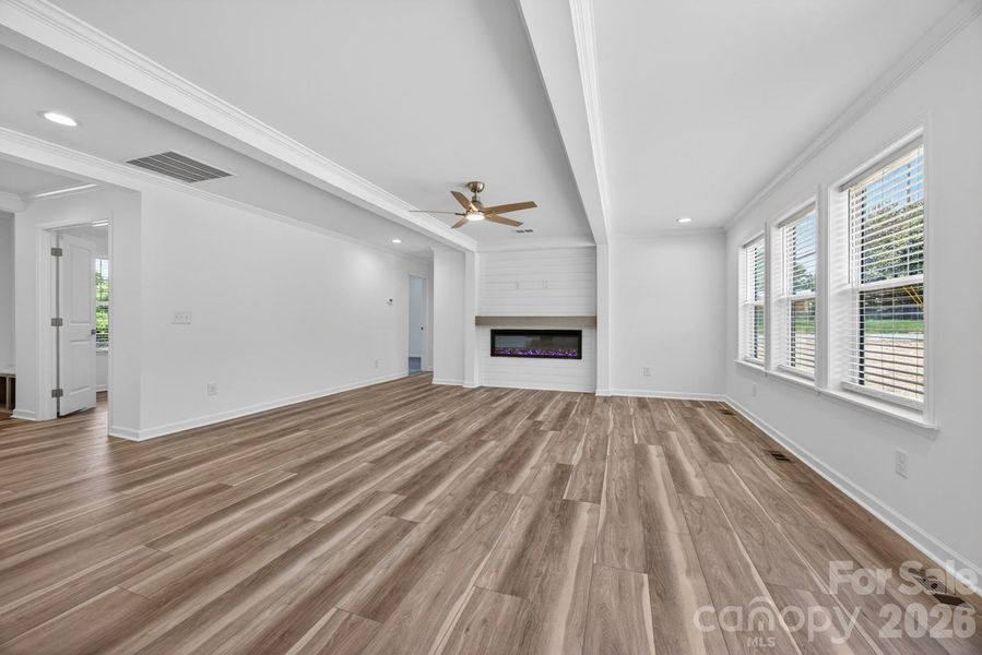 Spacious, unfurnished interior of a new home in , Winston-Salem (Image 43).