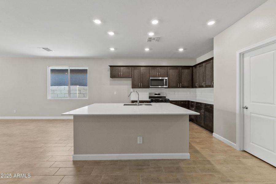 16838 W Cavedale Dr lot 259-04