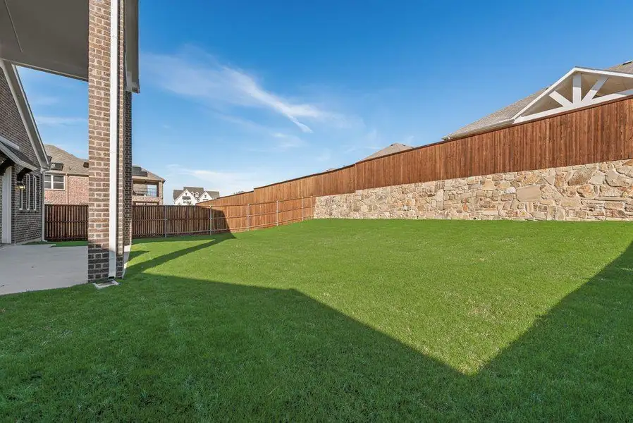 Exterior details and patio area of a home in Monterra, Rockwall (Image 3). Exterior details and patio area of a home in Monterra, Rockwall (Image 3).