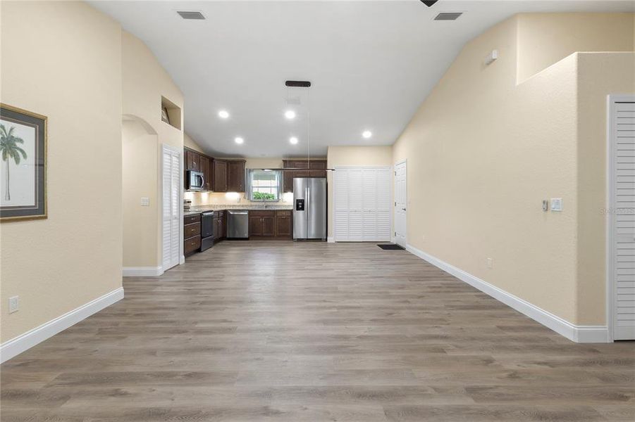 Spacious, unfurnished interior of a new home in , Palm Coast (Image 14).