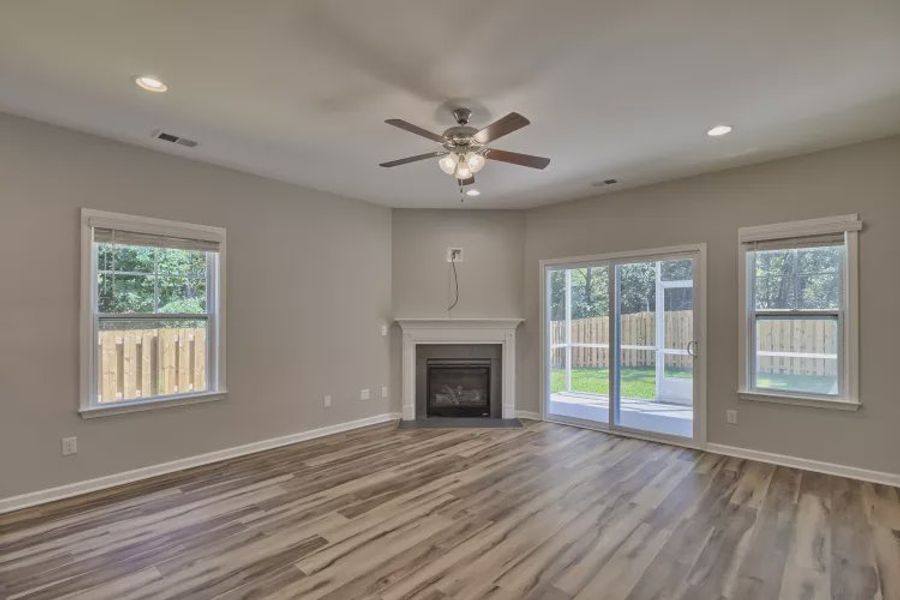 Representative unfurnished interior of a home built from the Dahlia II by Great Southern Homes in Camellia Park, Thomson (Image 13).