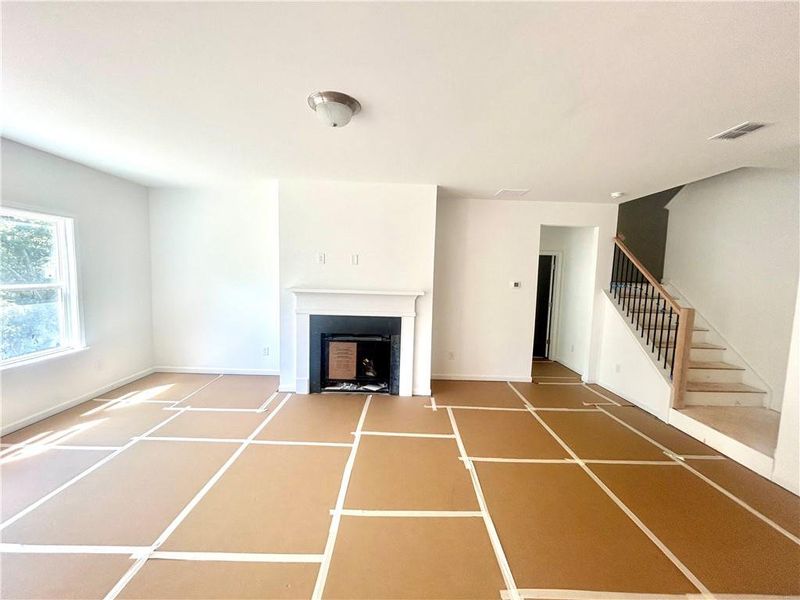 Spacious, unfurnished interior of a new home in The Pointe at Heron Bay, Locust Grove (Image 6). Spacious, unfurnished interior of a new home in The Pointe at Heron Bay, Locust Grove (Image 6).