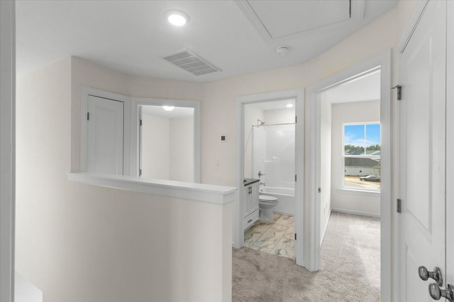 Spacious, unfurnished interior of a new home in Windsor, North Augusta (Image 19).