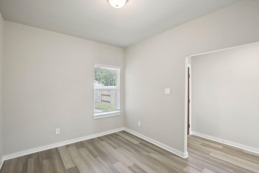 Photo is not of the actual home, but is an inspirational photo of builder’s model home and may depict options, furnishings, and/or decorator features that are not included Photo is not of the actual home, but is an inspirational photo of builder’s model home and may depict options, furnishings, and/or decorator features that are not included