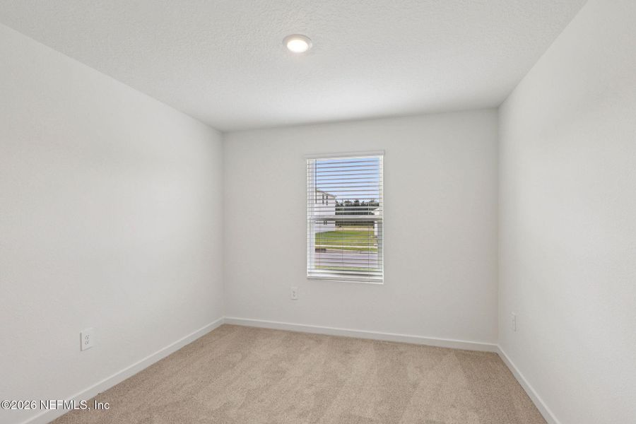 Spacious, unfurnished interior of a new home in Kings Preserve, Jacksonville (Image 15).