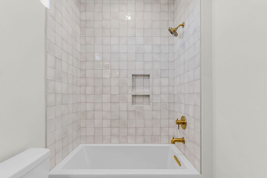 Close-up of interior finishes inside a home in , Charleston (Image 20).