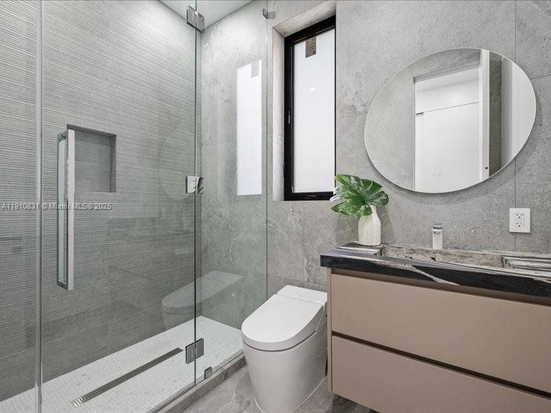 Furnished interior view inside a new home in , Miami Beach (Image 9).