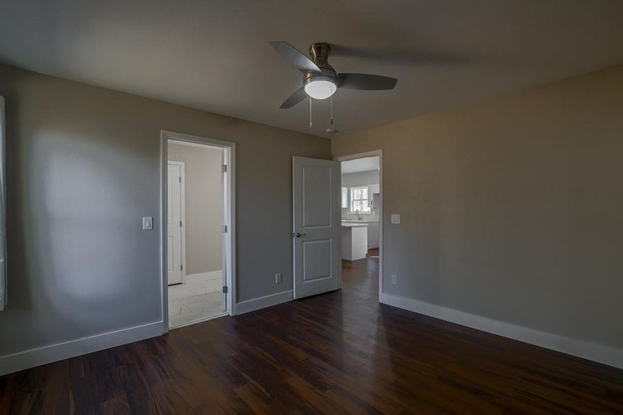 Spacious, unfurnished interior of a new home in , Commerce (Image 22).