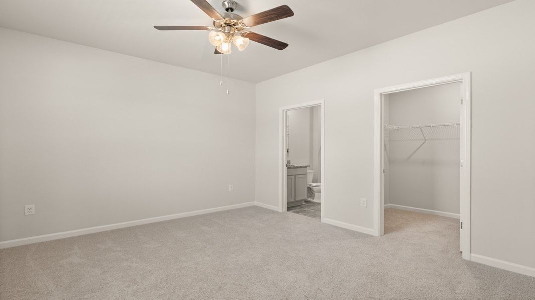 Spacious, unfurnished interior of a new home in Byrd Village, Graniteville (Image 14).