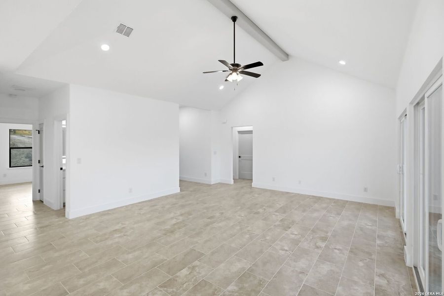 Spacious, unfurnished interior of a new home in , Canyon Lake (Image 23). Spacious, unfurnished interior of a new home in , Canyon Lake (Image 23).