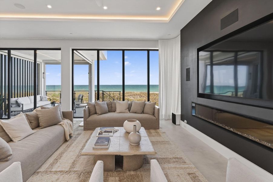 4360DiamondShoresWay(30)