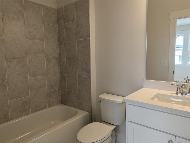 Furnished interior view inside a new home in Arden on Lanier, Cumming (Image 13).