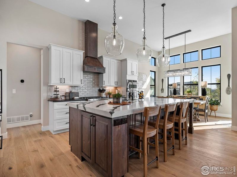 Furnished interior view inside a new home in , Berthoud (Image 28).