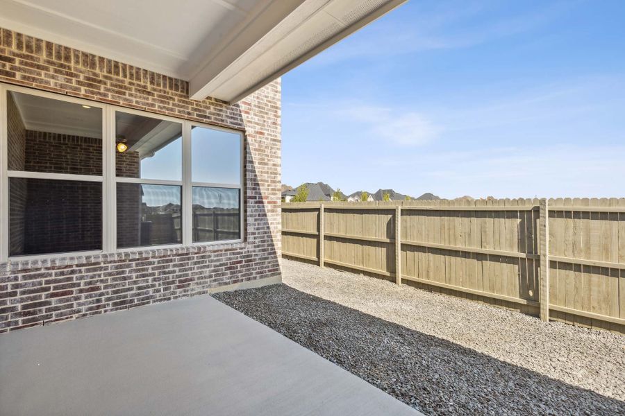 Representative exterior details of a home built from the The Crossgate by David Weekley Homes in Trinity Falls, McKinney (Image 3).
